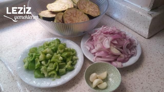 Bostan Patlıcanla Nefis İmam Bayıldı Tarifi