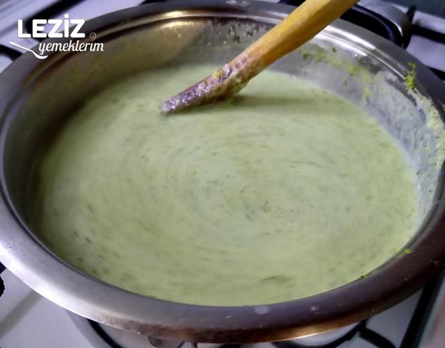 Sağlıklı Nefis Brokoli Çorbası