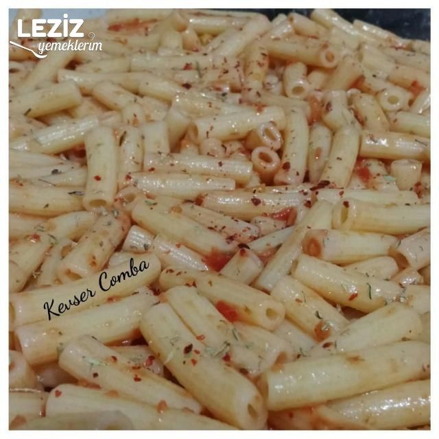 Nefis Makarna Pizzası Tarifi