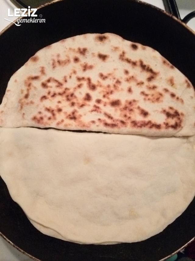 Ispanaklı Saç Böreği Tarifi