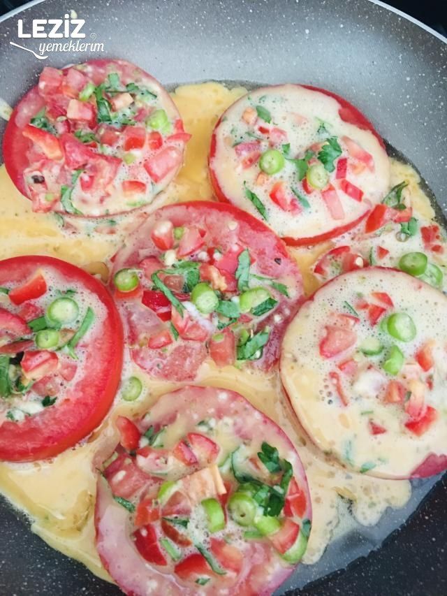 Nefis Domatesli Yumurta Tarifi