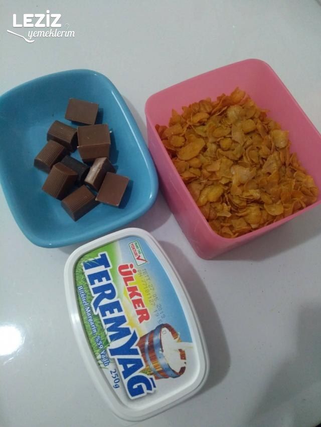 Kozalak Tatlısı (Az Malzeme İle)