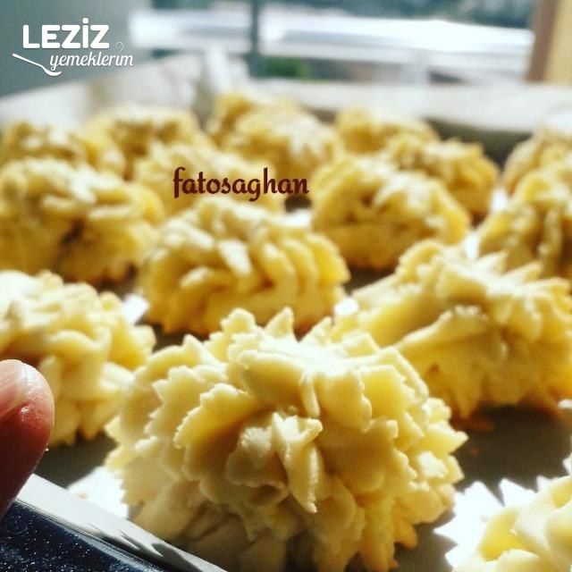 Çilek Reçeli Dolgulu Tırtak Kurabiye