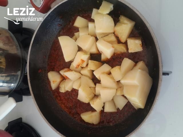 Tereyağlı Kahvaltılık Patates Sote