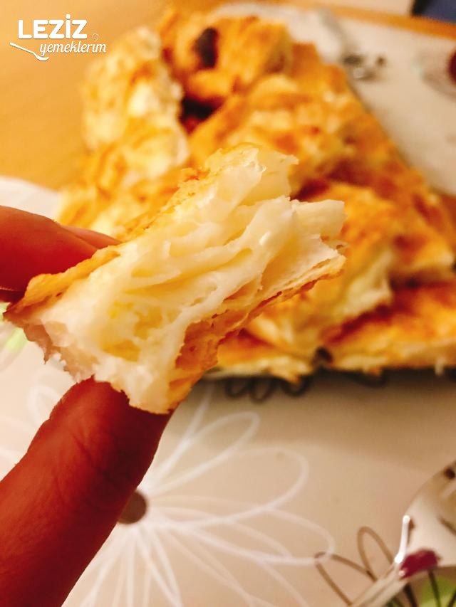 Yalancı Peynirli Su Böreği