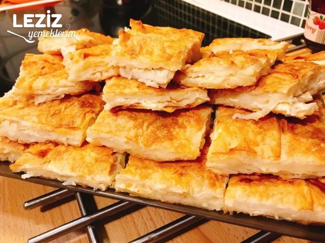 Yalancı Peynirli Su Böreği