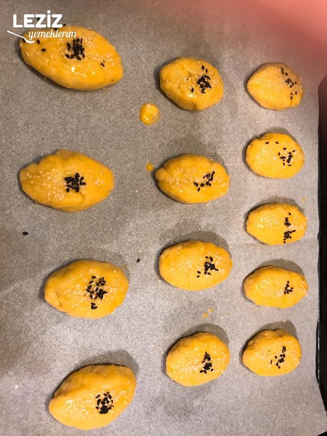 Mısır Unlu Kıyır Kıyır Poğaça