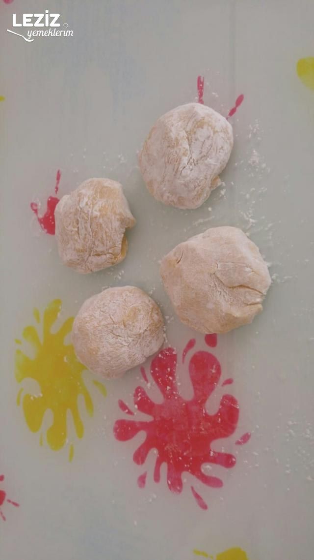 Ev Yapımı Midye Baklava Leziz Yemeklerim