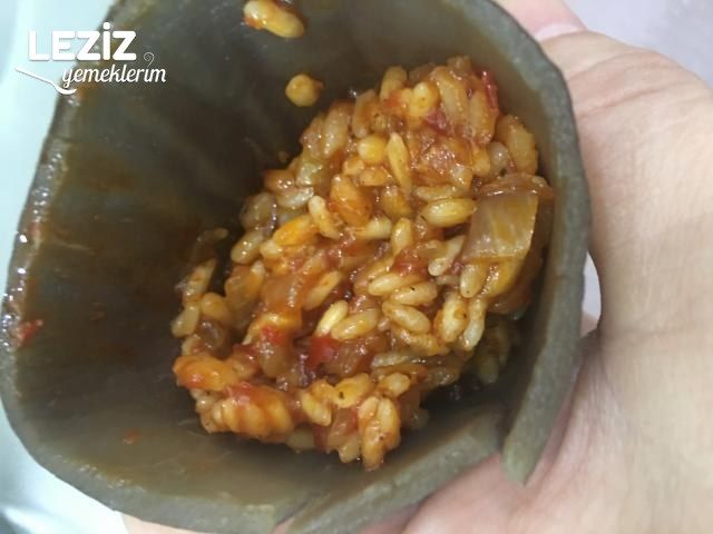 Kuru Patlıcan Dolması