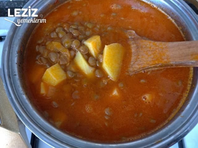 Patatesli Yeşil Mercimek Yemeği