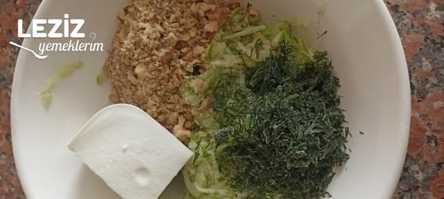 Alaçatı Peynirlisi