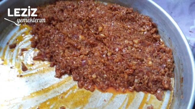 Kıymalı Yaz Dolması (Patlıcan İle)