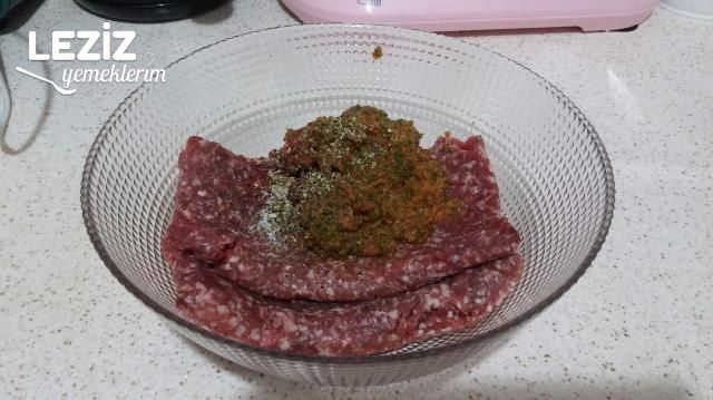 Borcamda Harika Tepsi Kebabı