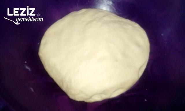 Tırtıl Elmalı Turta