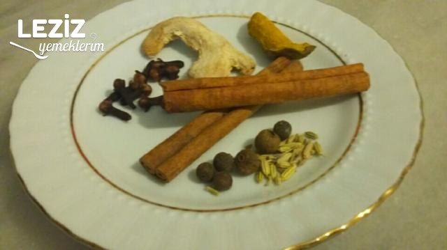 Şifalı Reyhan Şerbeti