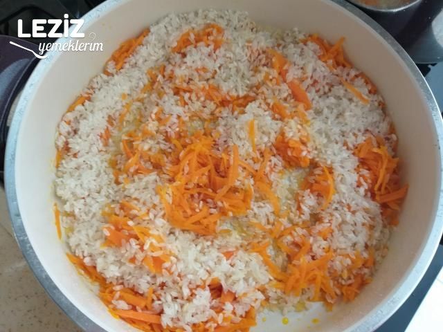 Patatesli Çevirme Pilavı Tarifi