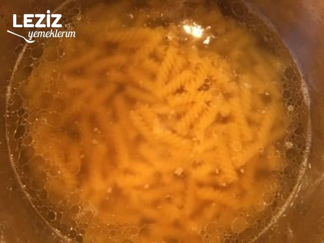 Makarna Yoğurtlaması