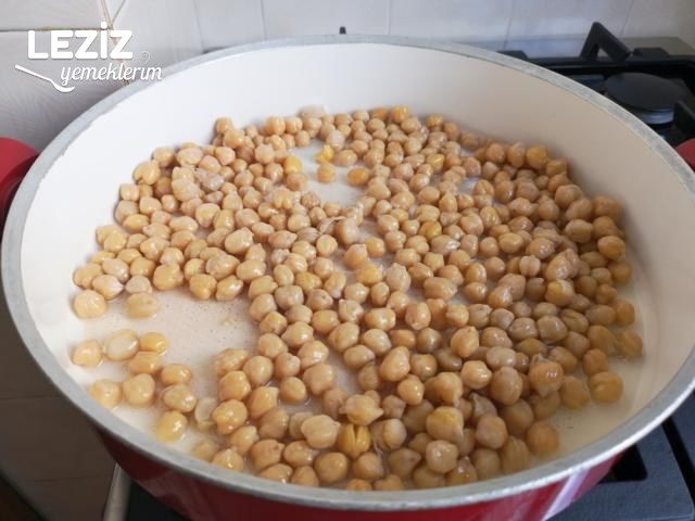 Nohutlu Pirinç Pilavı Tarifi