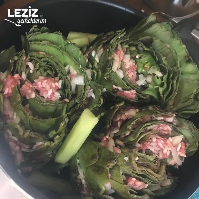 Kıymalı Enginar Dolması Tarifi