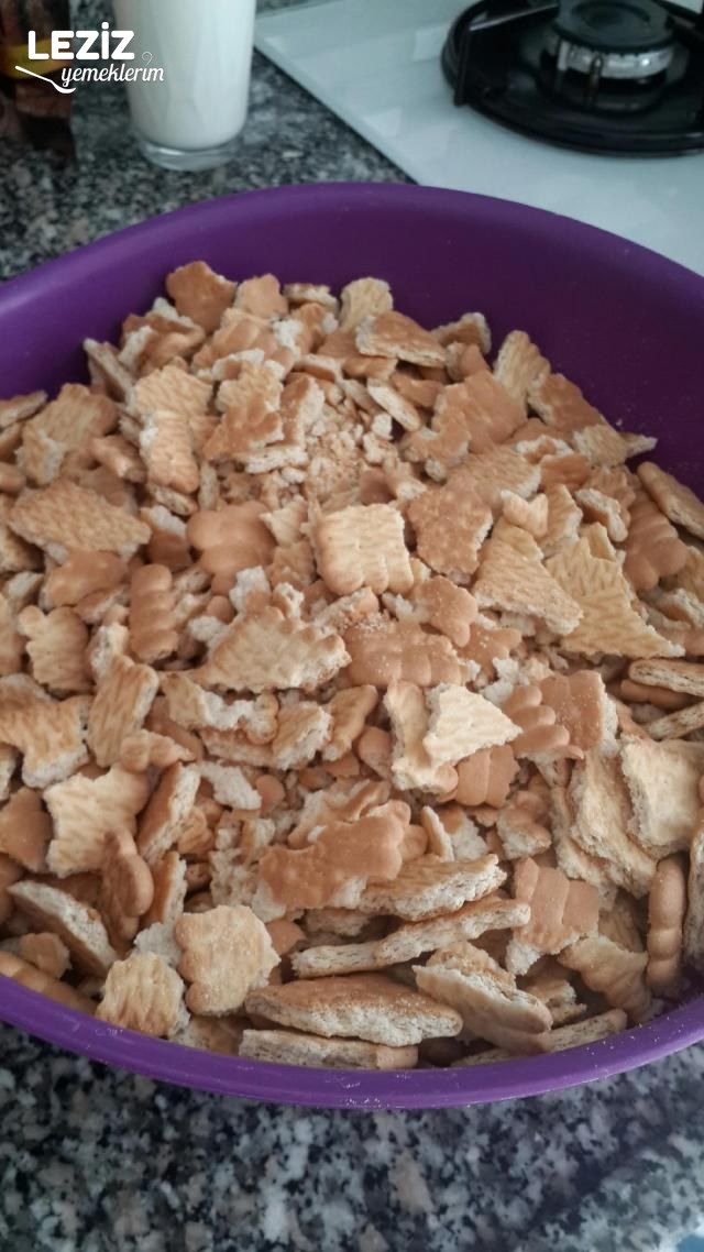 Mozaik Pasta Tarifi (Aşama Fotoğraflı Anlatım)