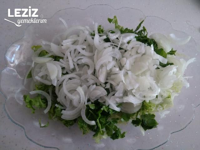 Nefis Yumurta Salatası Tarifi