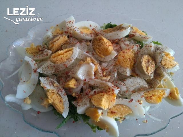Nefis Yumurta Salatası Tarifi