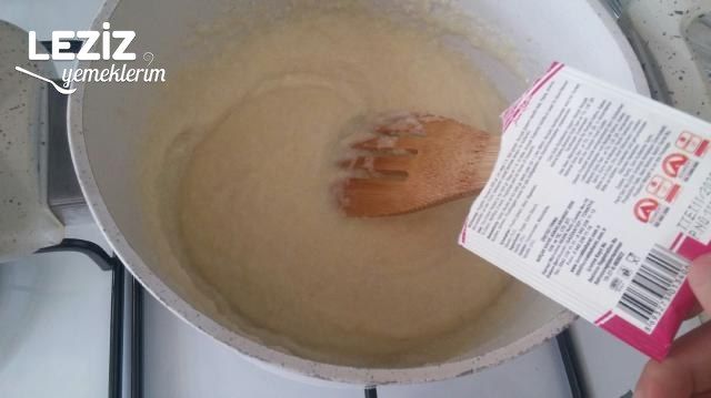 Sütlü İrmik Topları