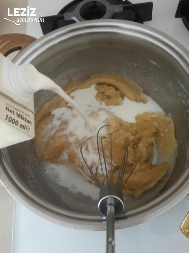 Tavuk Göğsü Tatlısı