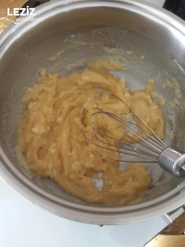 Tavuk Göğsü Tatlısı