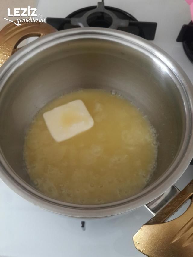 Tavuk Göğsü Tatlısı