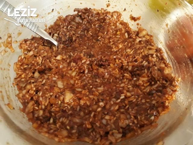 Etli Kuru Dolma Nasıl Yapılır