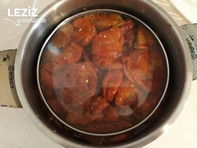Etli Kuru Dolma Nasıl Yapılır