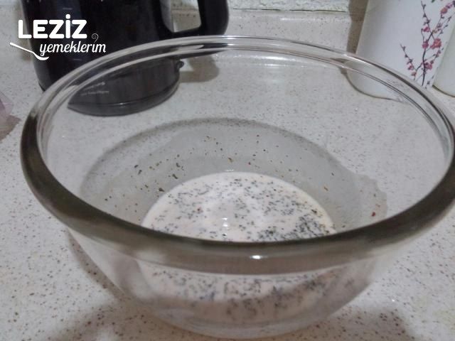 Tavada Çıtır Çıtır Tavuk Kanatları