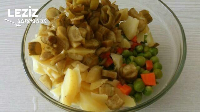 Rus Salatası Nasıl Yapılır