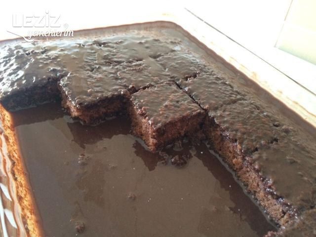 Çikolata Soslu Islak Kek