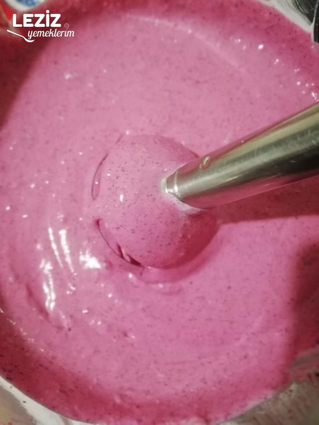 Dondurmalı Sorbeli Pasta