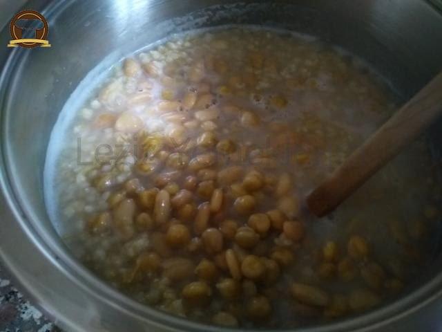 Aşure Tarifi (Tam Ölçülü)