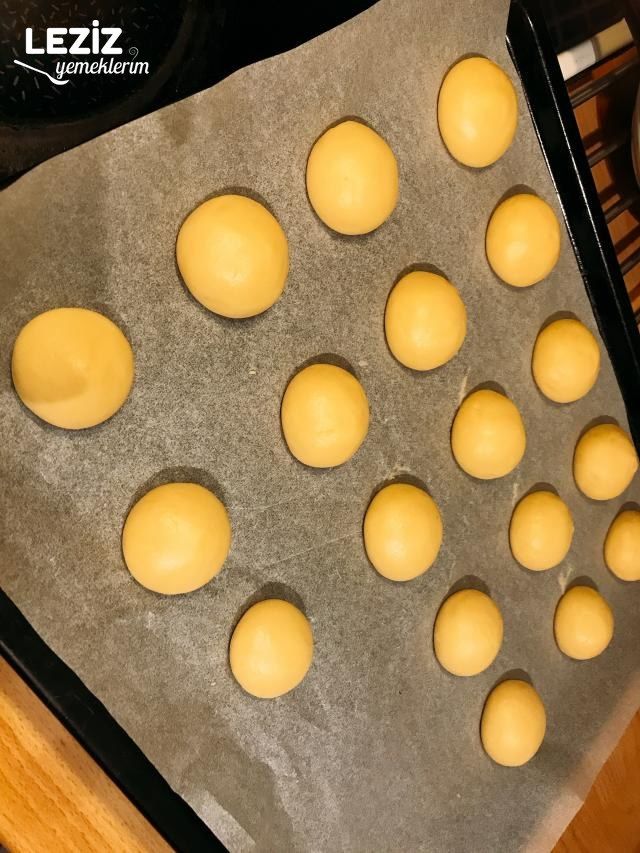 Nişastalı Çatlak Kurabiye (Favoriniz Olacak Tarif)