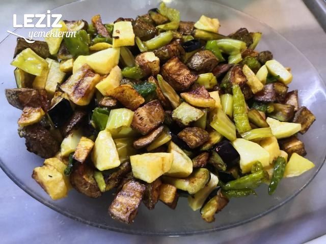 Yazın Favori Yemeği Şakşuka