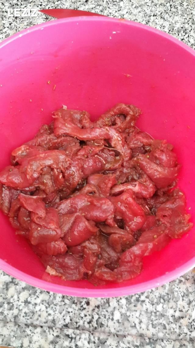 Et Marinesi (Zeytinyağı Ve Baharatlar İle)