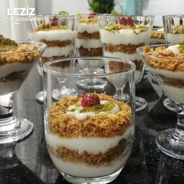 Enfes Kadayıflı Muhallebi