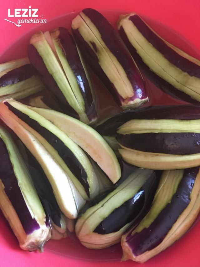 Domates Soslu Patlıcan Kızartma