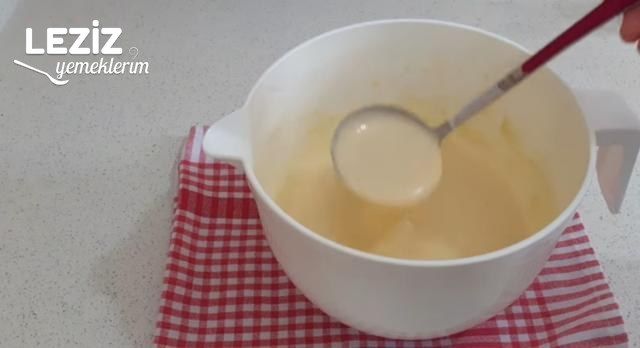 Kahvaltılarınızın Yıldızı Olacak Krep Börek (Videolu)
