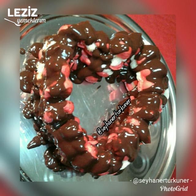 Kalp Şeklinde Profiterol