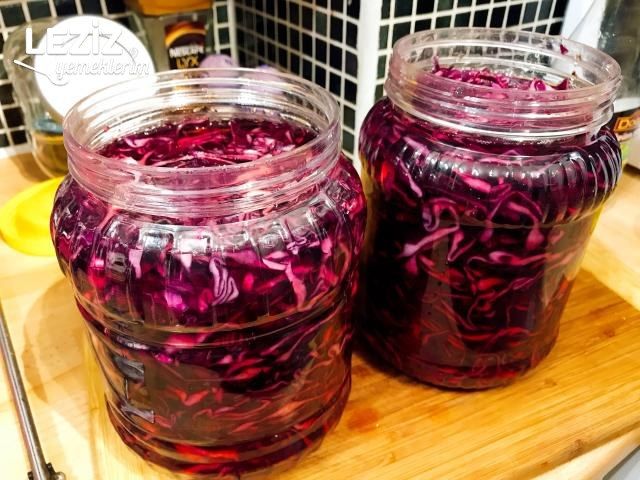 Mor Lahana Turşusu (Ev Yapımı)