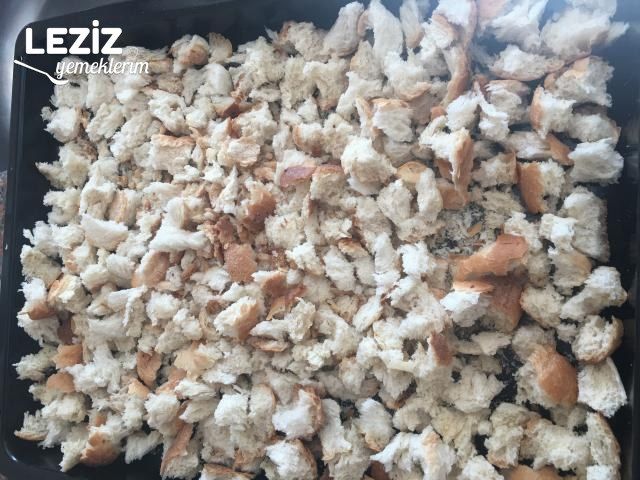 Galeta Unu (Kurutulmuş Ekmek) Nasıl Yapılır