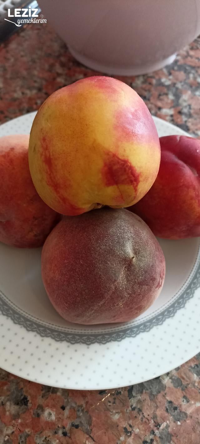 Şeftalili Ice Tea (Buzlu Çay) Tarifi