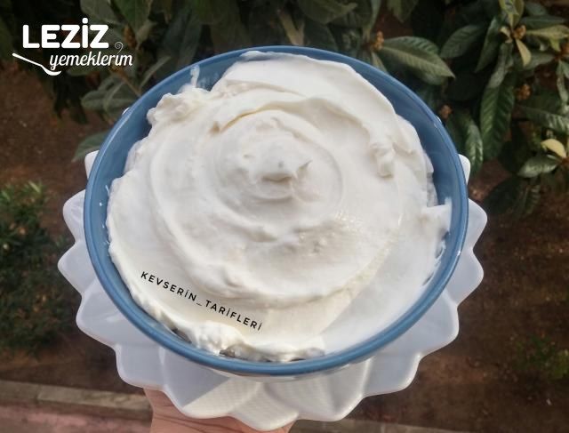 Evde Süzme Yoğurt Nasıl Yapılır