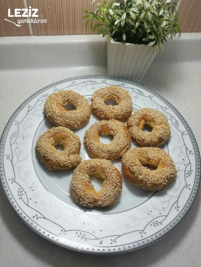 Kıyır Kıyır Kandil Simidi