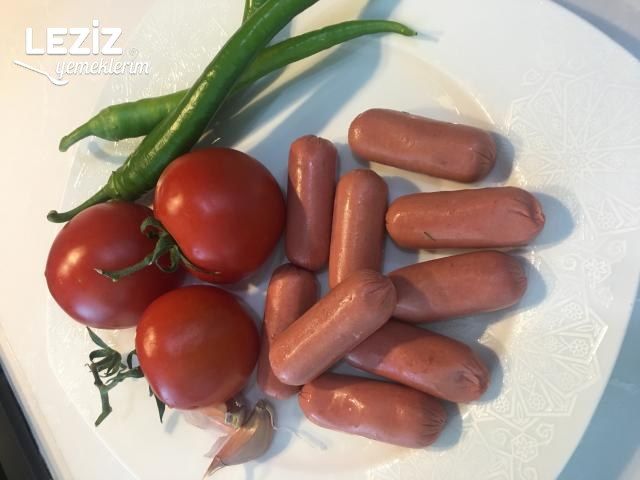 Sosisli Makarna Nasıl Yapılır